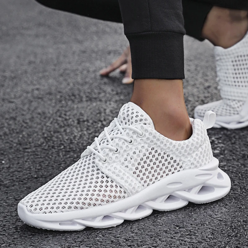 

Breathable Mesh Man Sport Sneakers Male Outdoor Flat Walking Driving Footwear Summer Shoes Fashion Mens Running Shoes Size 37-45