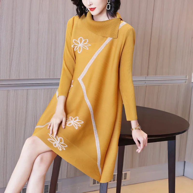 

TVVOVVIN Fashion Large Size Beaded Dress Spring 2021 New Female All-match Loose Print Female Pleated Short Dress 4HV8