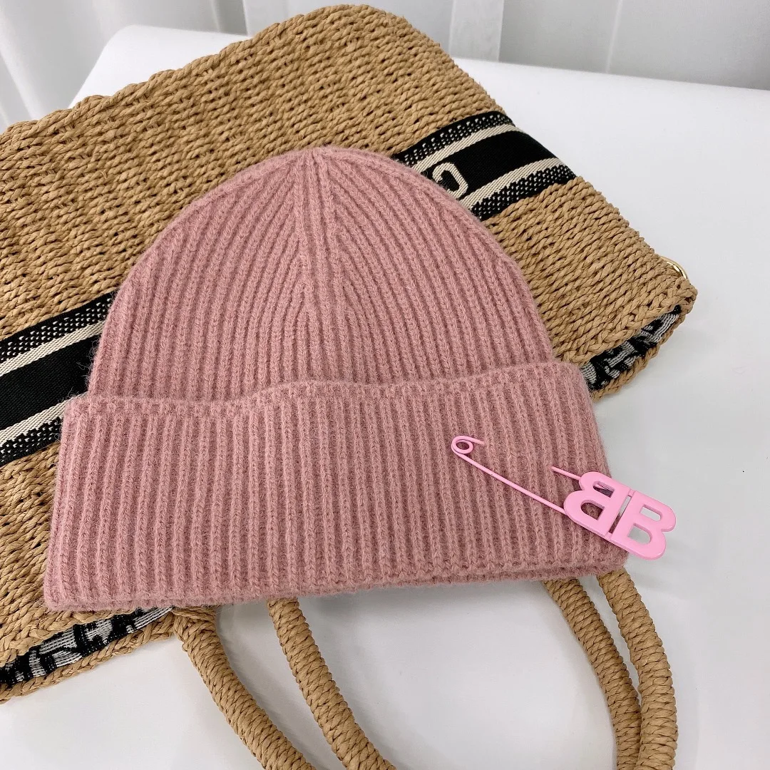 Новая Вязаная Шапка карамельных цветов женская зимняя теплая шапка Шапка-бини с