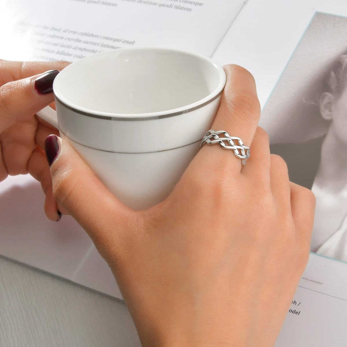 

Acheerup Fashion Simple Stainless Steel Open Ring For Women 14k Gold Hollow Elegant Lattice Finger Rings Birthday Jewelry Gifts