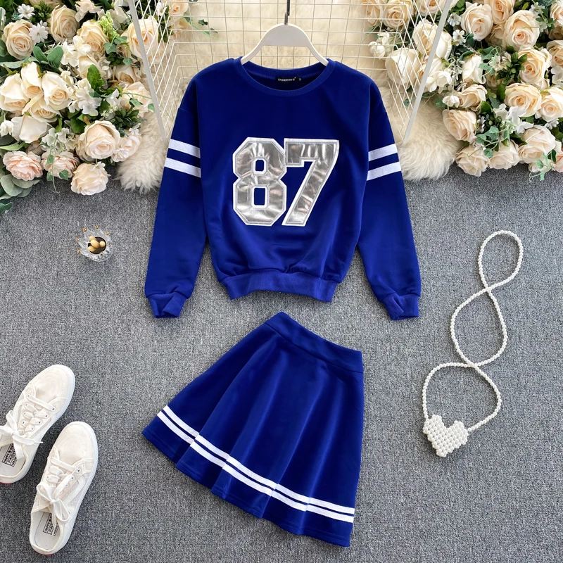 

Спортивный костюм-двойка, корейский стиль, свитшот с круглым вырезом и длинными рукавами + плиссированная юбка с высокой талией, осень костю...