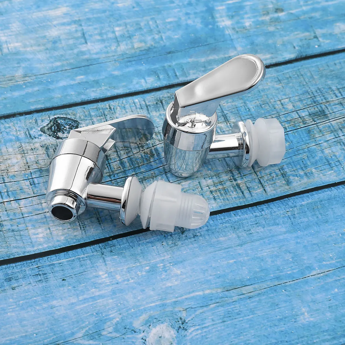 2Pcs Glass Wine Bottle Faucet Food Grade Plastic Faucet for Barrel Wine Beer Beverage Juice Dispenser Replacement Spigot Faucet