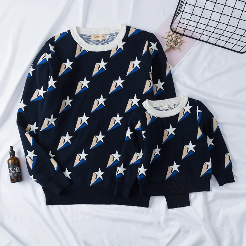 Модные Семейные свитера трикотажная одежда со звездами для мамы и ребенка