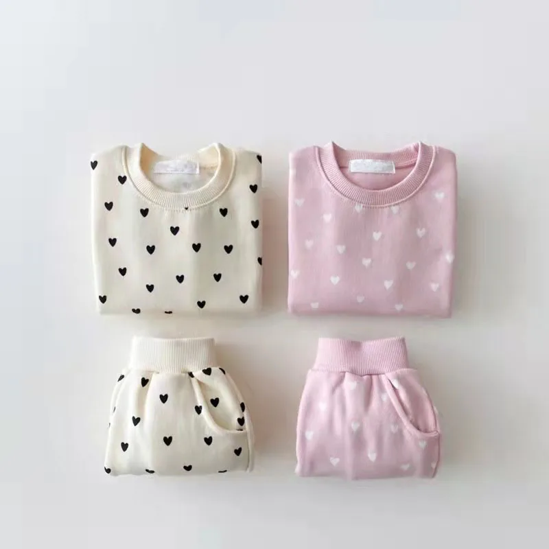 

Newborn Baby Clothing Sets Girls Sweet Heart Print Long Sleeve Sweatshirt Top Toddler Kids Girls Pant Suit Children Clothing Set