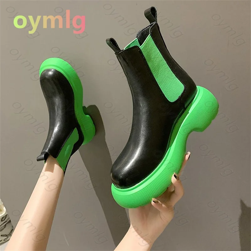 Женские ботинки с круглым носком короткие сапоги на платформе плоской подошве