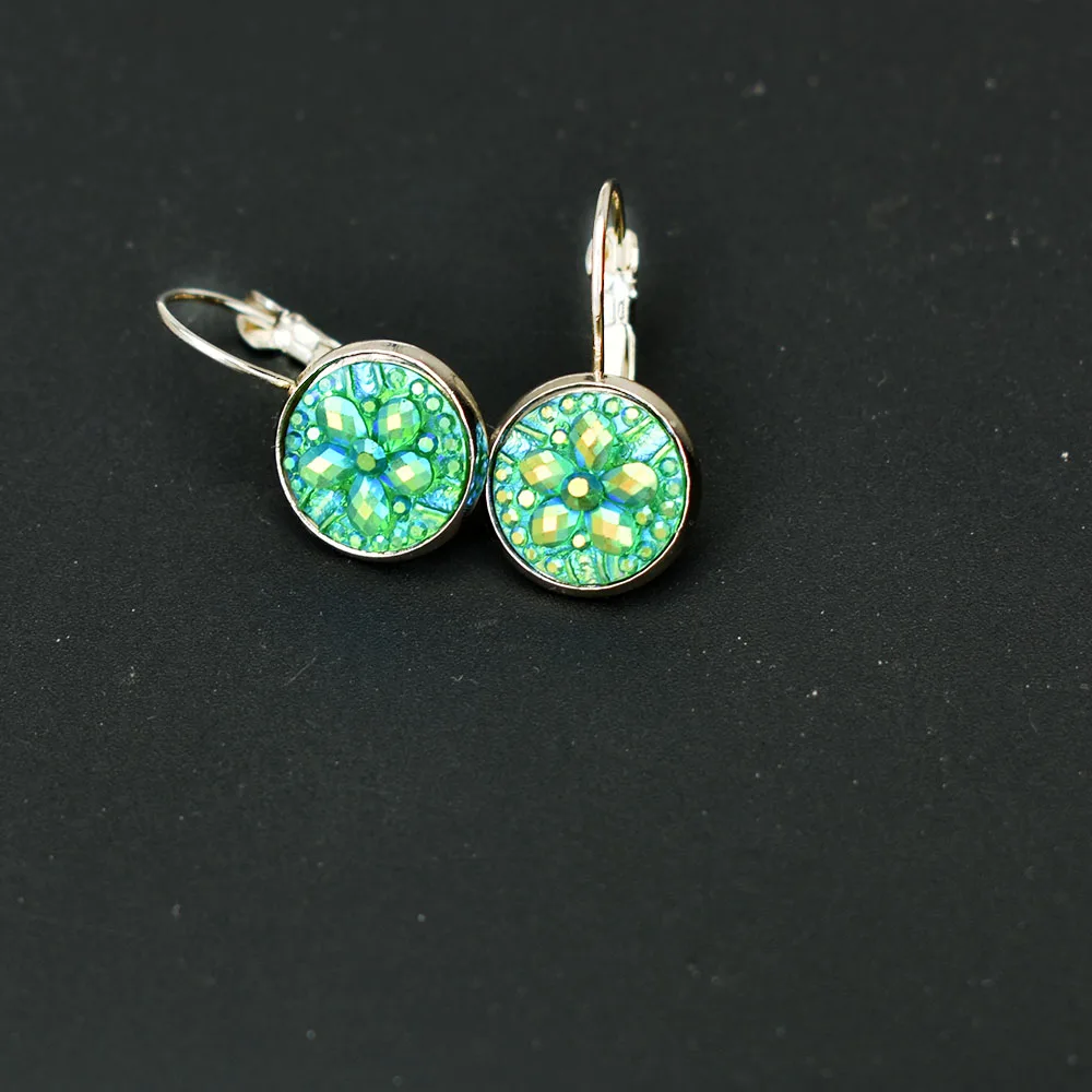 Женские Зеленые белые красные геометрические серьги Ювелирные изделия из смолы