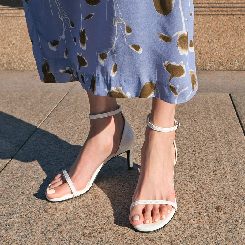 Босоножки женские из овечьей кожи на высоком каблуке с открытым носком 33-42 | Обувь