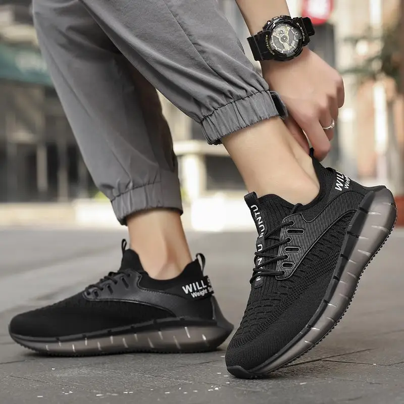 

Fashion Light Men Running Shoes Comfortable Breathable Mesh Sneakers Casual Cushioning Wear-resistant Jogging Sport Shoes