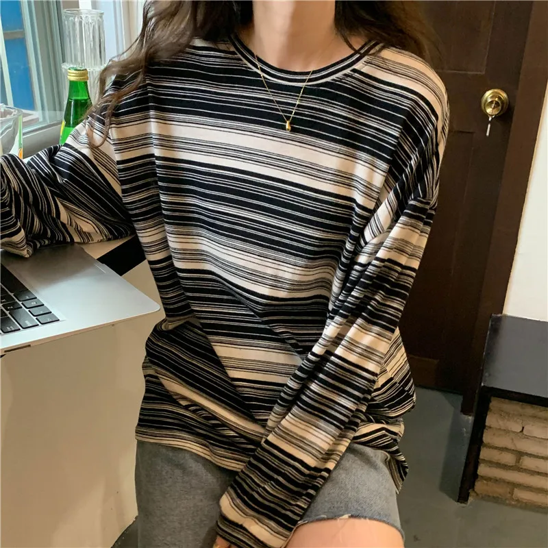

Vintage Striped Women T-Shirt Casual Loose Long Sleeve Spring Autumn Streetwear Ladt Shirts Women Fashion Tops 122305WTA