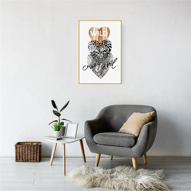 

Fashion Wall Art Poster Flower Perfume Golden Lips Art Picture Black Girl With Crown Canvas Painting Modern Trendy Home Decor