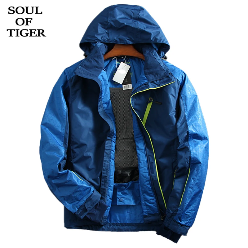 Куртка мужская зимняя с капюшоном на молнии хлопковой подкладкой | Мужская