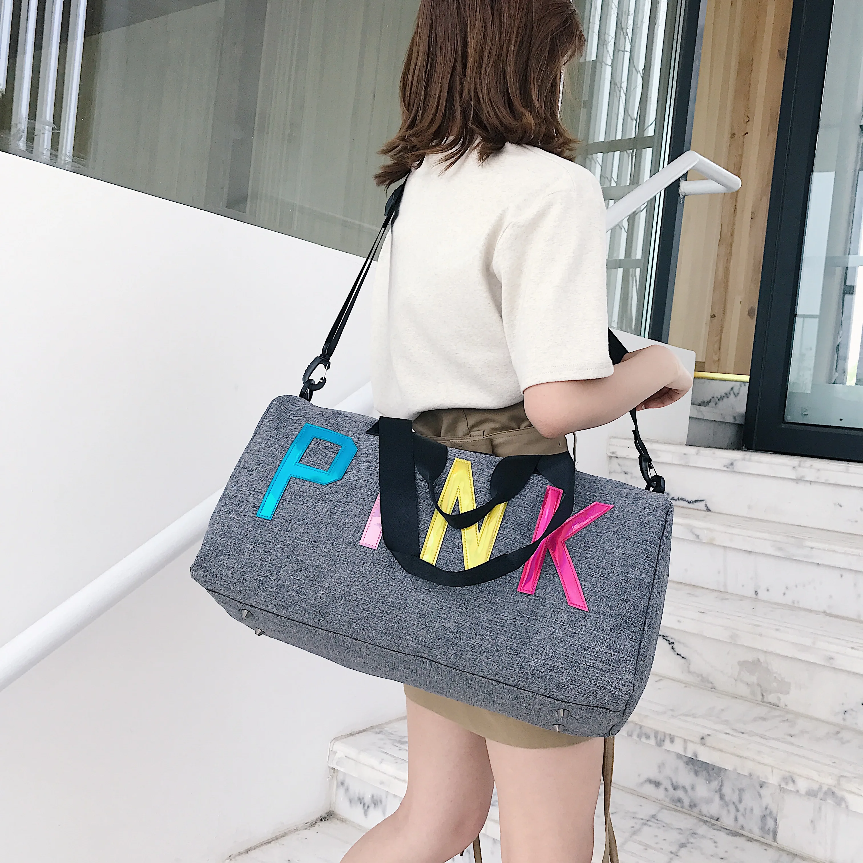 

Outdoor Waterproof Nylon Sports Gym Bags Men Women Training Fitness Travel Handbag Yoga Mat Sport Bag with shoes Compartment