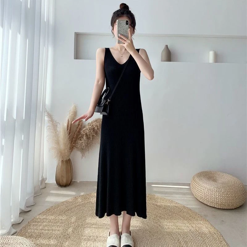 

2021 Summer Autumn Ice Silk Knitted Sling Dress Female Thin Style With Mid Length Sling Buttocks Slim Sleeveless Vest Skirt