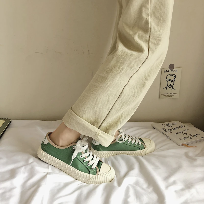 

Women's Shoes