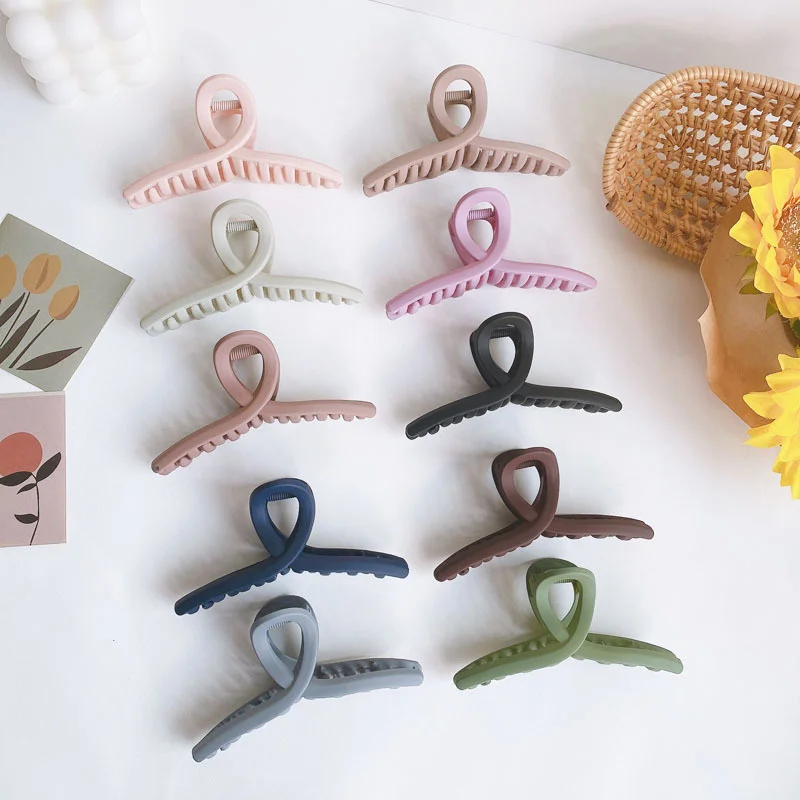 

Gentle temperament hanger cross-grabbing clip Korea ins simple grasping clip plate hair bathing hair scratching head clip hair