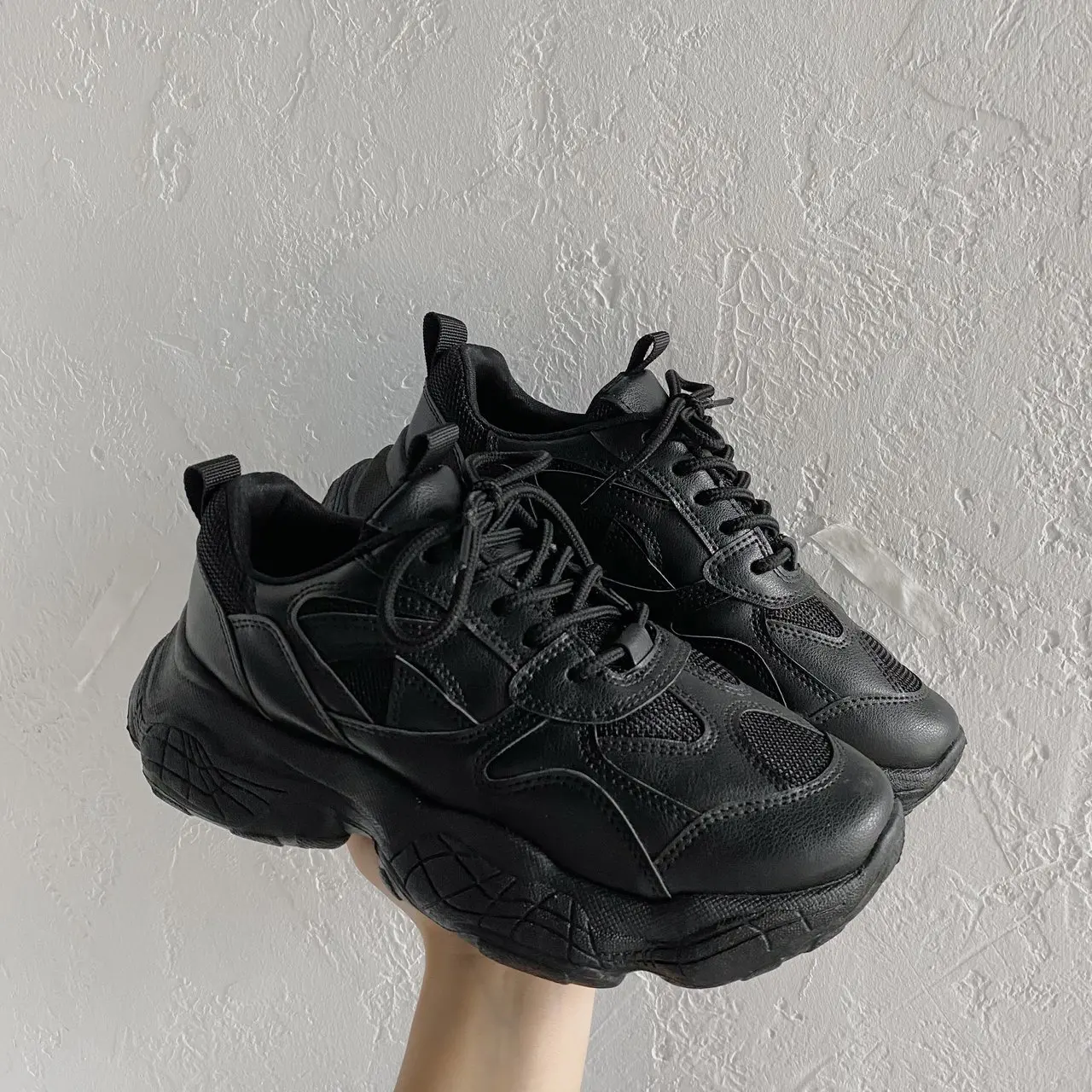 

Брендовые дизайнерские женские кроссовки на платформе, модная женская обувь, женские кроссовки для тренировок, повседневные женские кросс...