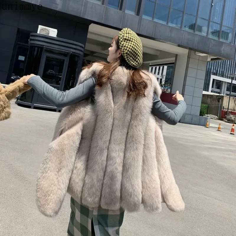 

2021 New Fur Vest Winter Women Luxury Faux Fox Fur Vest Furry Plus Size Slim Fake Fur Coats High Quality Artificial Faux Fur Y16