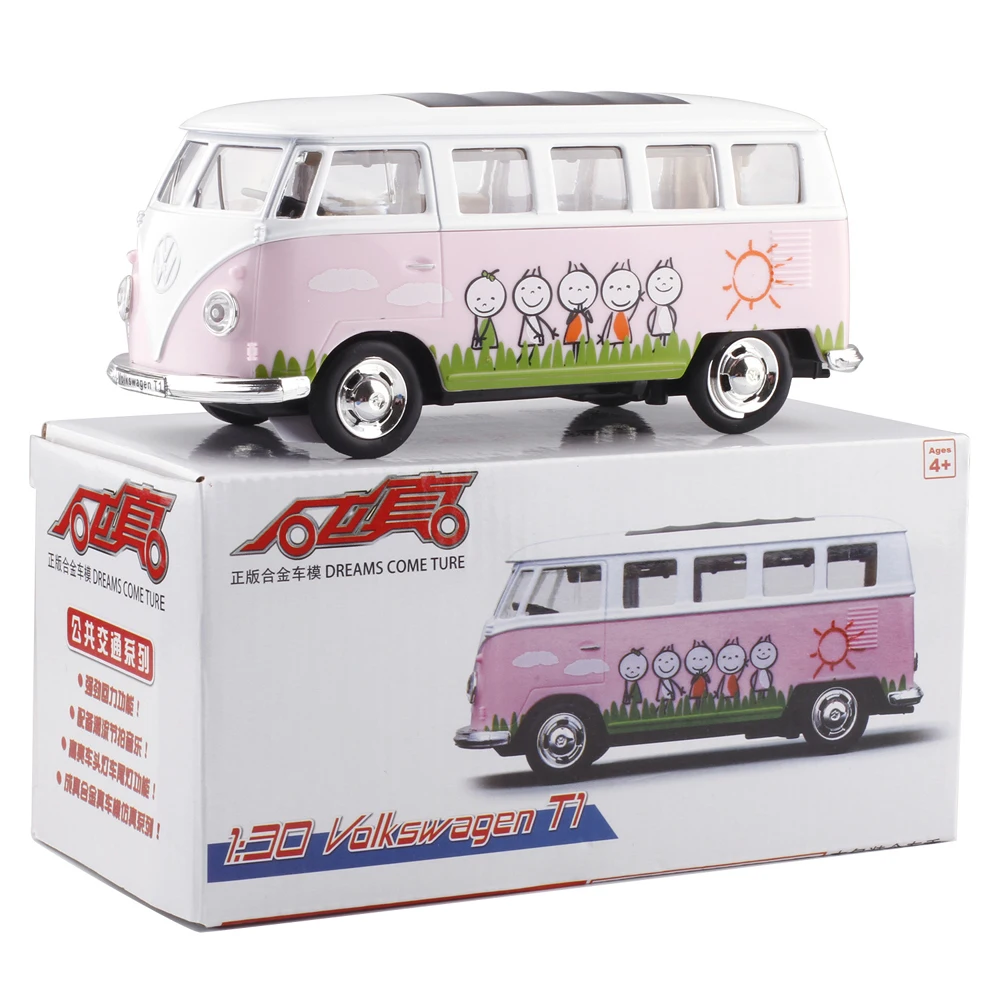 Модель автомобиля из сплава в масштабе 1:32 Розовая модель VW Bus T1 со звуком и