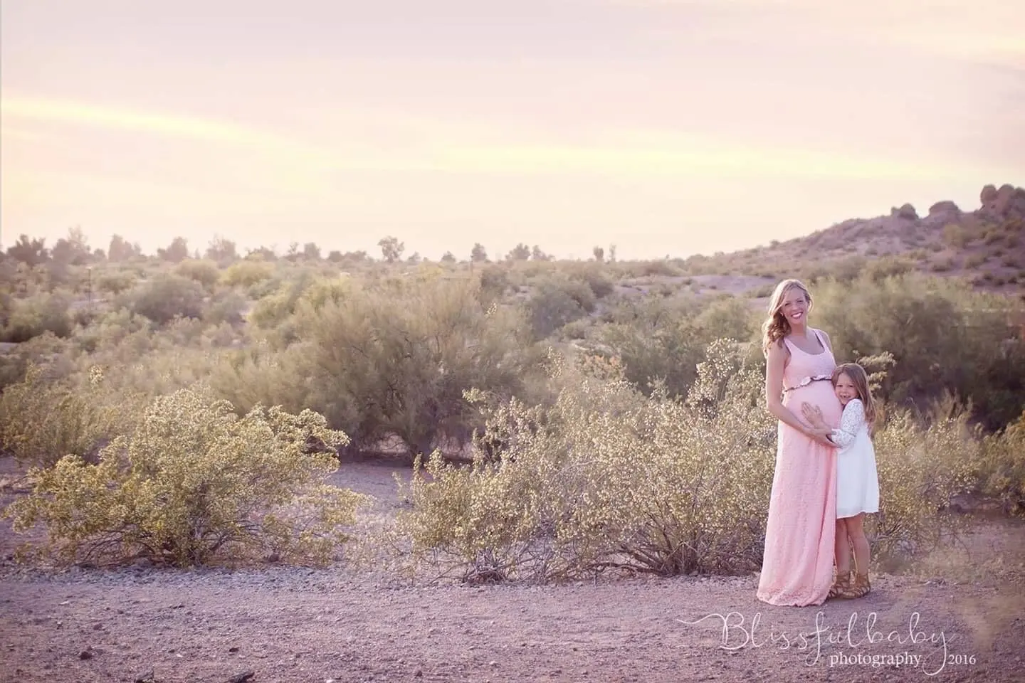 

Sexy Maternity Dresses For Photo Shoot Lace Pregnancy Dress Photography Prop Maxi Gown Dresses For Pregnant Women Clothes