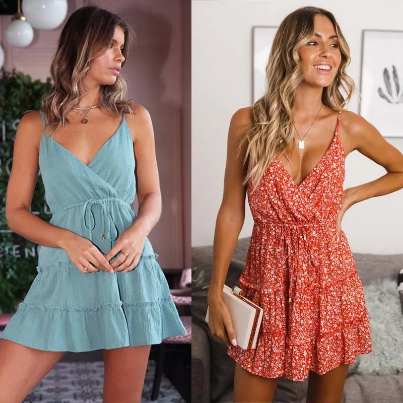 Популярное женское платье с цветочным принтом v-образным вырезом бретельками и