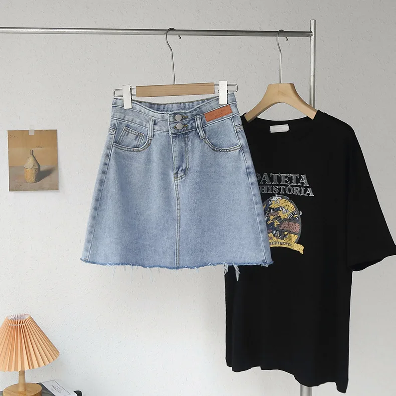 

Women's High Waisted Denim Wash Skirt Vintage High Street Two Button Hem Denim A-line Mini Skirt