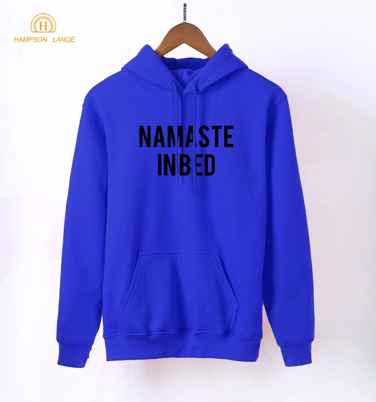 Женский свитер с капюшоном Namaste In Bed черный белый серый розовый красный синий