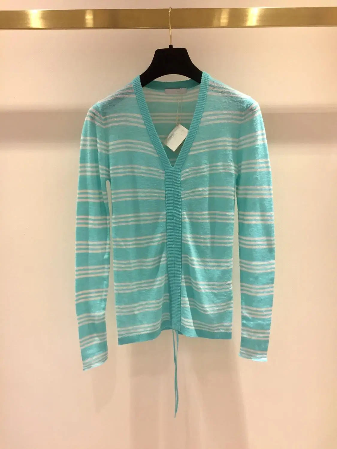 2019 Высокое качество 100% шерстяной свитер женский модный v-образный вырез вязаный