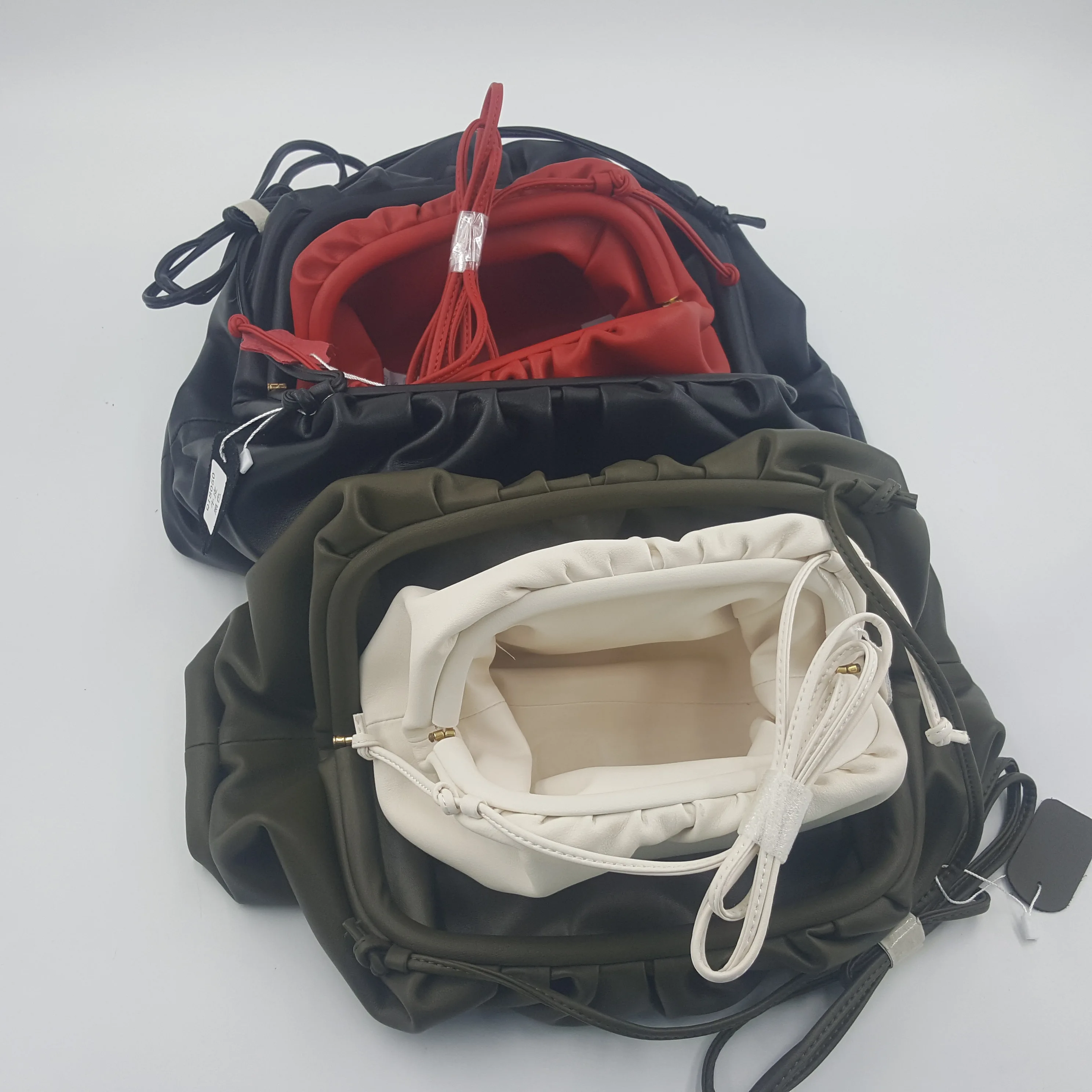 Ins натуральная коровья кожа облачная сумка мягкая мятая пельмень через плечо