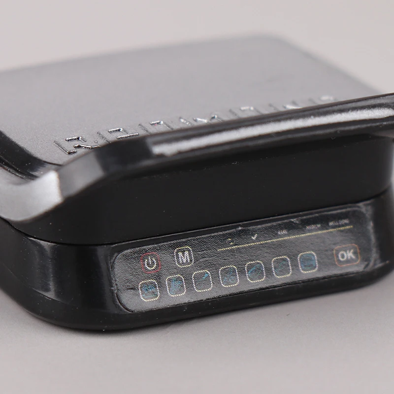 

New Hot Bread Maker Dollhouse Kitchen Room Decoration Miniature Bread Maker Doll Electric Oven Simulation Furniture Toy