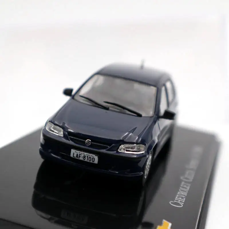 IXO 1:43 Chevrolet Celta Super 1 4 2006 темно синие модели литья под давлением коллекция