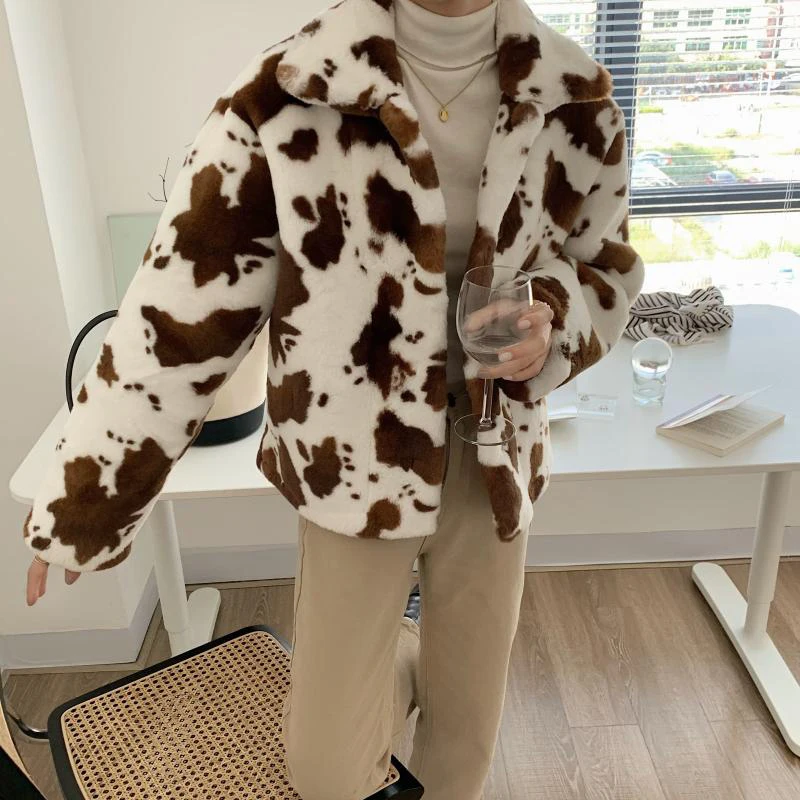 

Warm Retro Cow Printing Feminine Women 2021 New Elegant Casual Street Stand Collar Winter Coat Jackets Tops