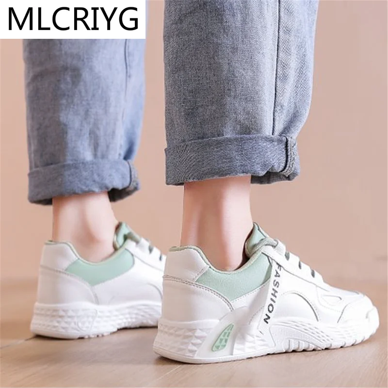 

2021 Autumn Women's Casual Shoes Fashion Lace Up Comfortable Light Sneakers Comfortable Women Vulcanize Shoes Zapatillas Mujer