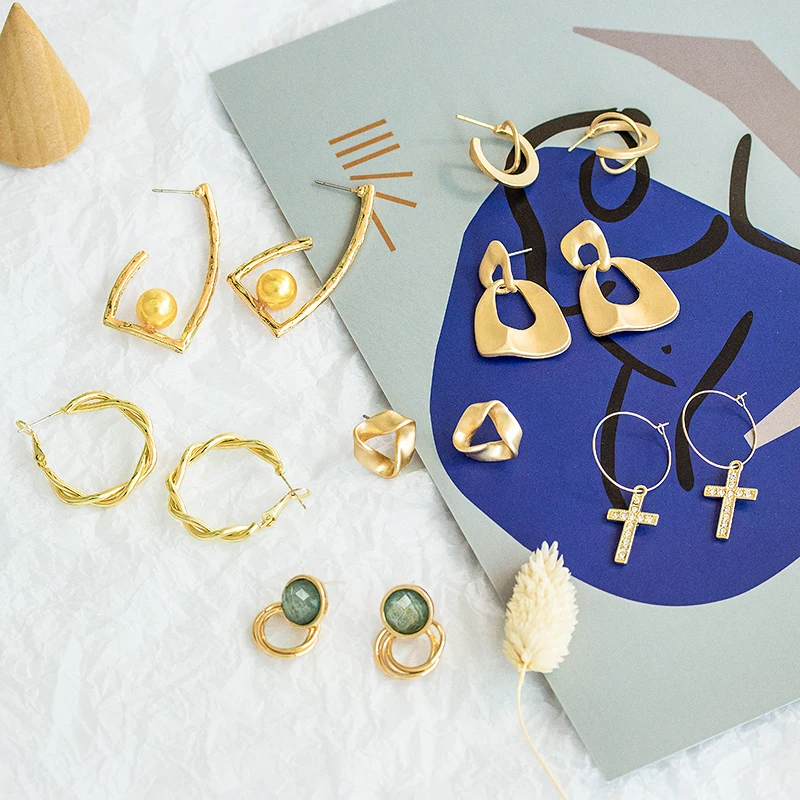 

VCROM Fashion Vintage Statement Gold Drop Earrings For Women 2020 Trend Jewelry Geometric Cross Tiny Hoop Metal Dangle Earring
