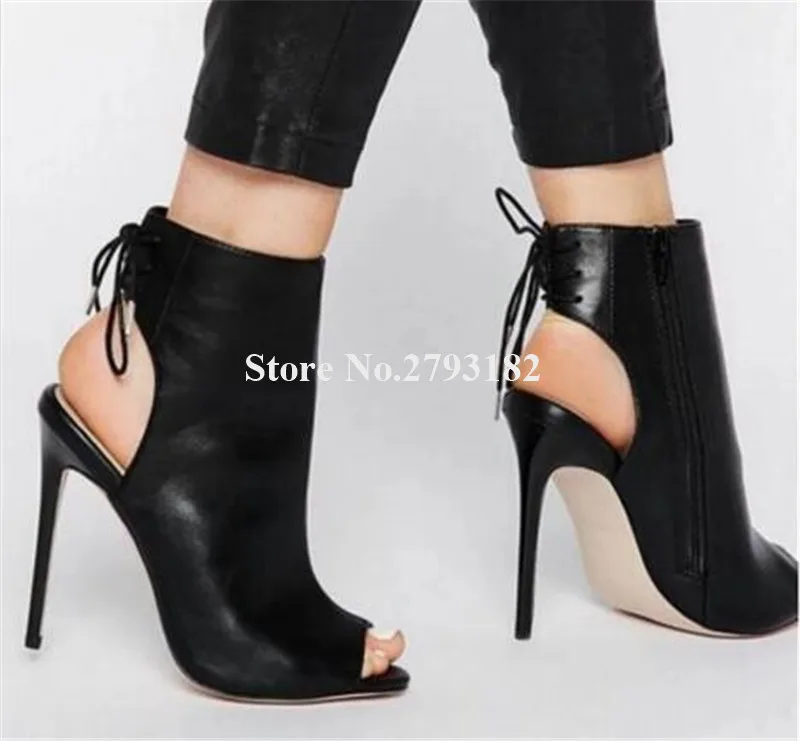 

Ботильоны на шпильке с открытым носком, модные короткие гладиаторские ботинки из чистой черной кожи, с вырезами, на шнуровке, на высоком каблуке, осень