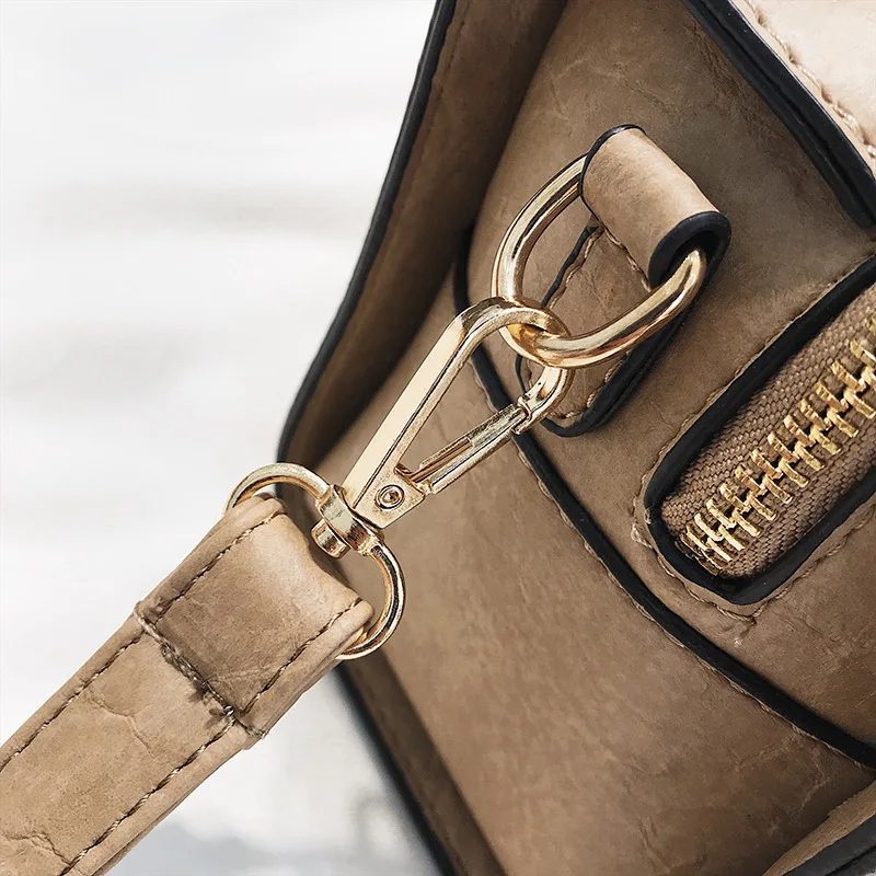 Модная подушка сумка с леопардовым узором в Гонконге|Сумки ручками| |