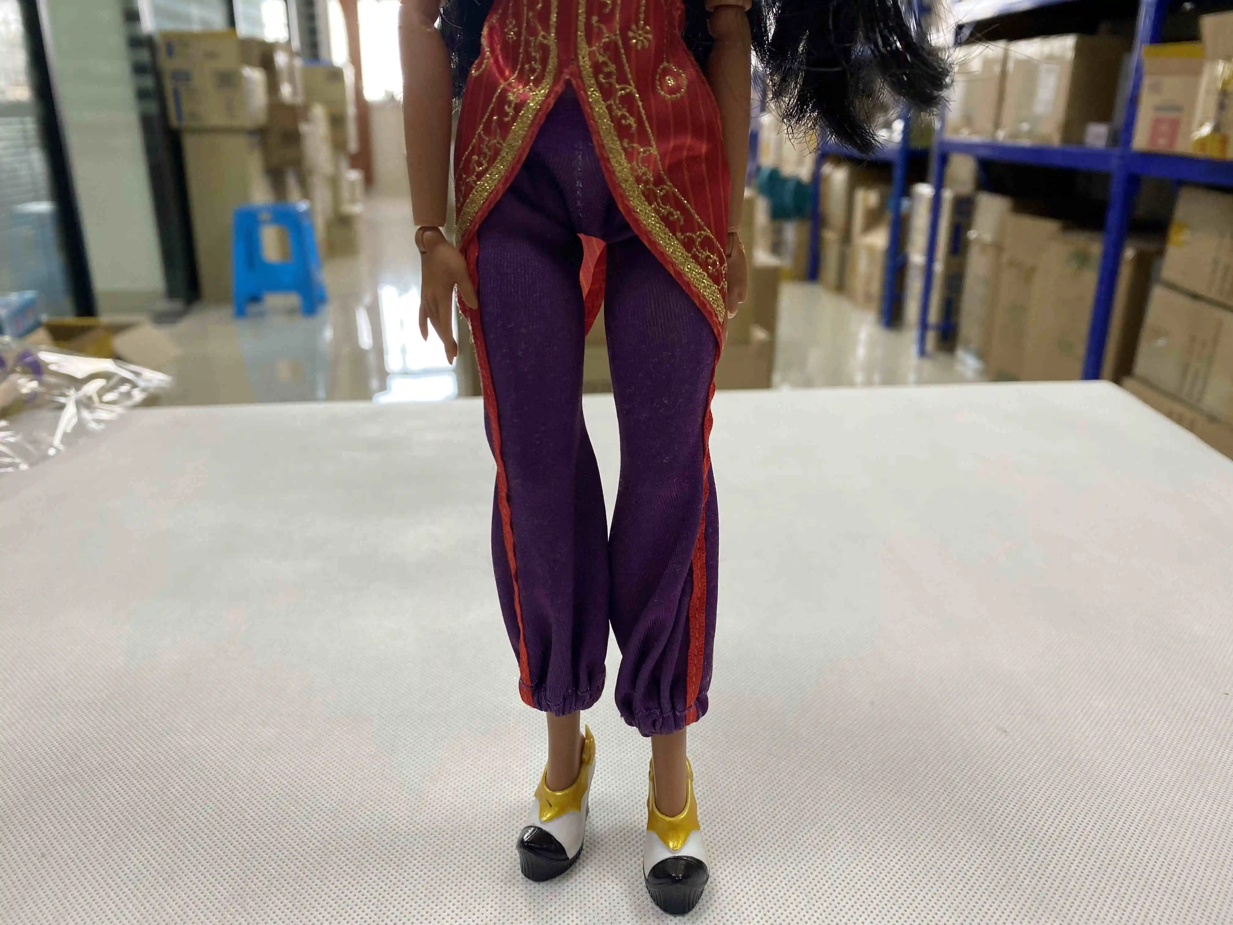 Игрушечные фигурки Disney изысканные принцессы Джини из острова потерянцев