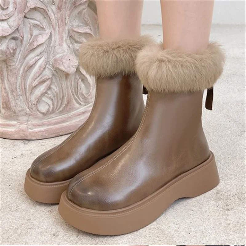 

Зимние женские кожаные водонепроницаемые ботинки на платформе, модная пушистая женская обувь с мехом, плюшевые теплые женские ботильоны с ...