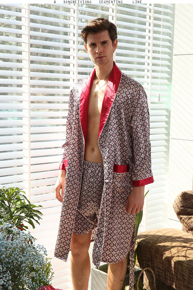 

New Luxury Bathrobe Mens Print Polyester Robe With Shorts 2 Pcs Pajamas Home Bath Gown Summer Male Nightgown