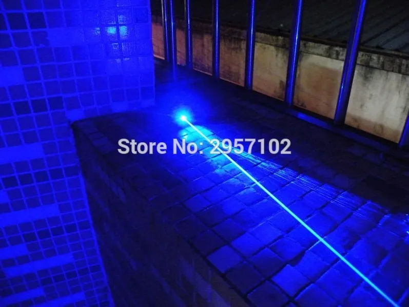 

450nm High Power Military 1000000m 1000w Blue Laser Pointer SOS Flashlight Light Burn Match Candle Lit Cigarette Wicked Hunting