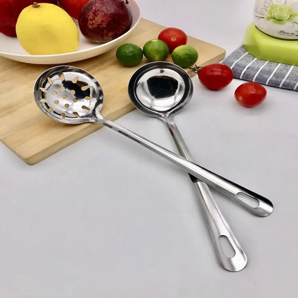 

1pcs Thicken Stainless Steel Long Handle Ladle Spoon Big Soup Ladle Useful Kitchen Cooking Tool Utensil Tool Colander Spoon