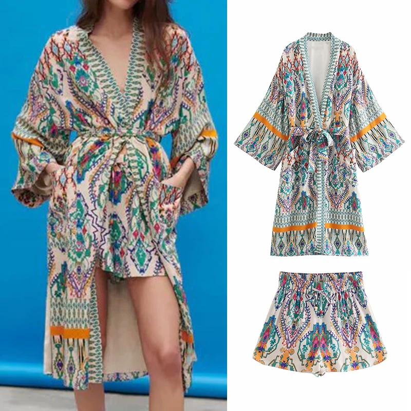 

Женский осенний комплект WXWT Za, разноцветное пальто с V-образным вырезом и длинными рукавами и шорты с эластичным поясом OZZ1191