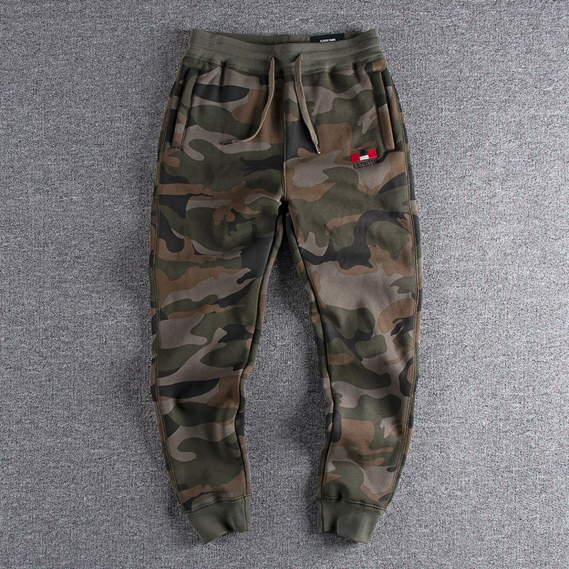 

6232 Winter Men Thicken Causal Camouflage Cargo Trousers Sport Tracksuit Trendy Campus Outdoor Tie Feet Comfy Warm Sweatpants
