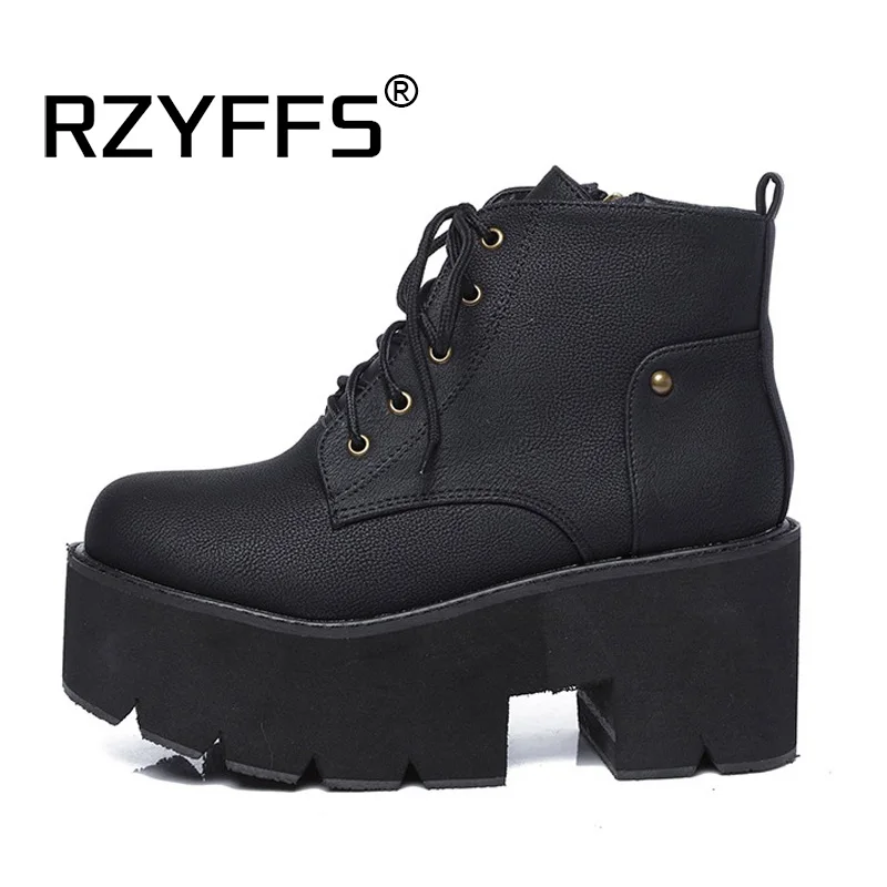 Черные женские ботинки в стиле панк зимняя обувь на платформе и высоком каблуке