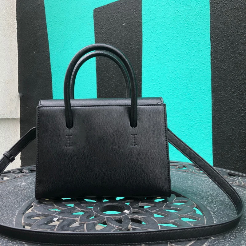 

Women Handle Bag Genuine Leather Casual Fashion White Women Messenger Bag Outdoor High Capacity Female Single Shoulder Bag