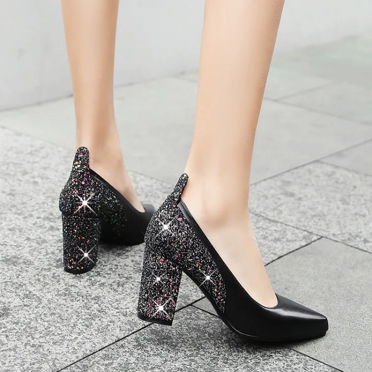 

Women's Shoes
