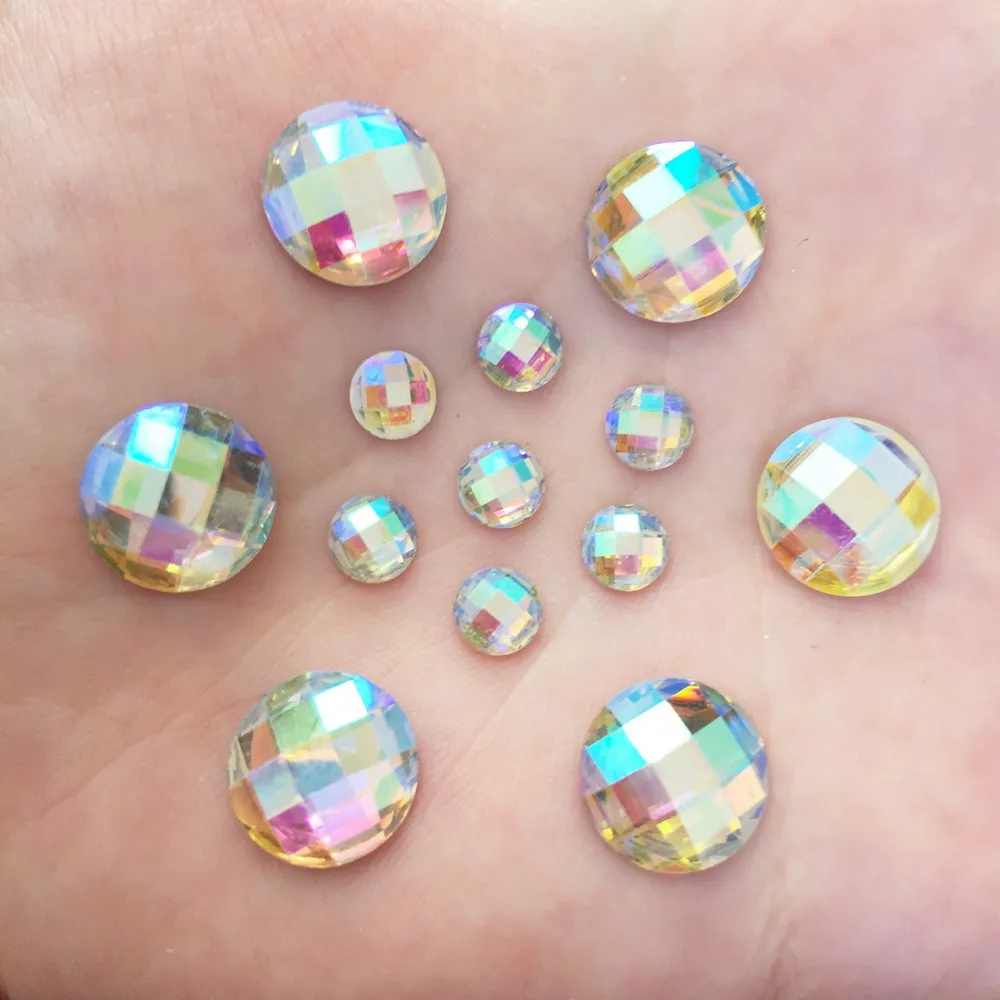 Белые разноразмерные блестящие круглые плоские пуговицы из смолы AB со стразами