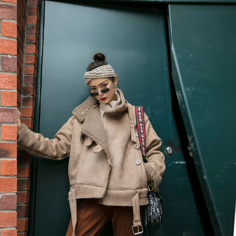 Куртка женская замшевая из искусственного меха овчины мотоциклетная Толстая