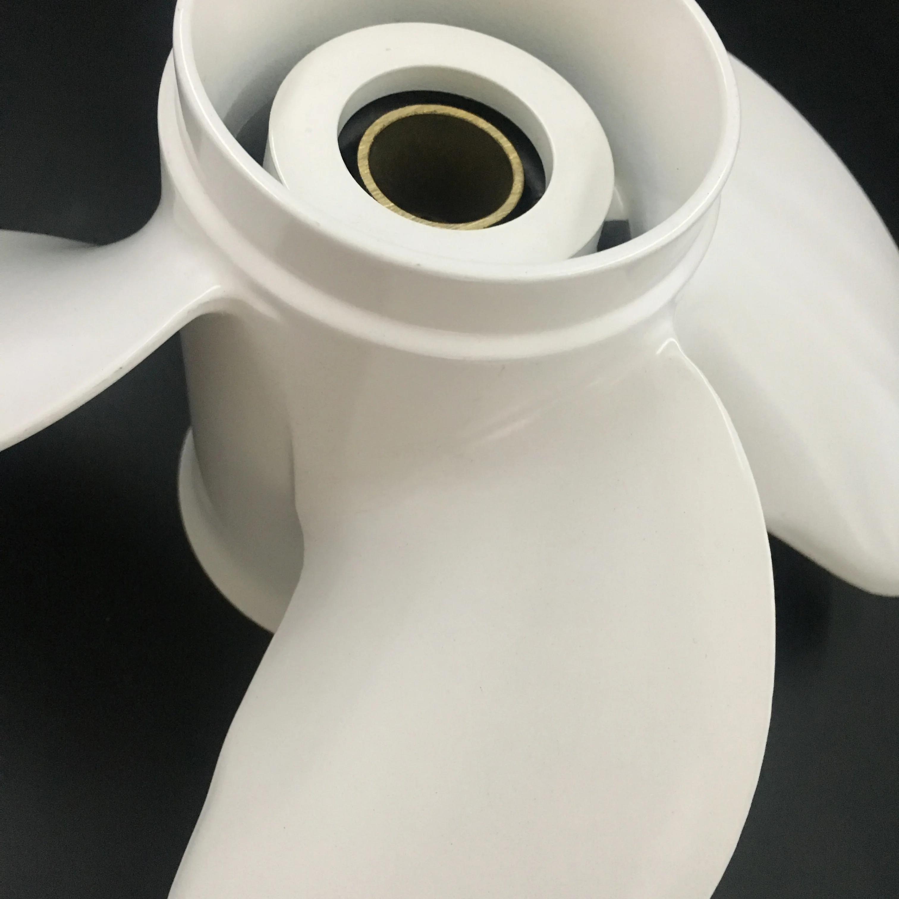 Подвесной Двигатель Captain Propeller 10 3/8x13 подходит для подвесных двигателей Yamaha 25HP 30HP