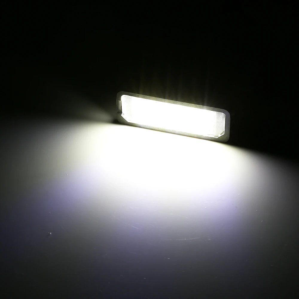 

2Pcs Canbus No Error LED License Plate Lights For Golf 4 5 6 7 GTI R32 Rabbit Beetle EOS Polo Passat CC Phaeton Scirocco Crafter