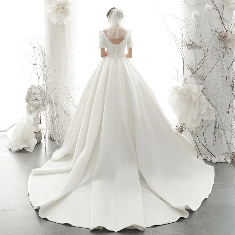 

Women's wedding dress V neck satin long sleeve plus size bridal Muslim wedding gown with train